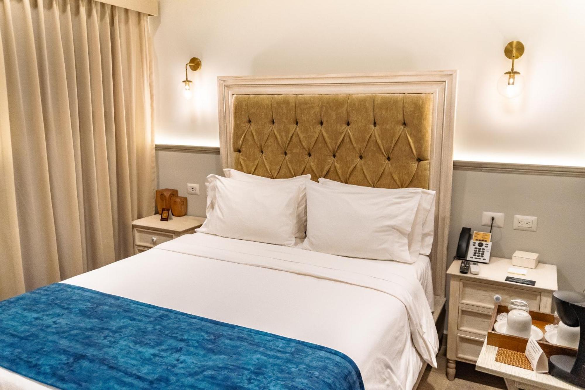 Voco Royalty Puebla Downtown By Ihg Exterior foto
