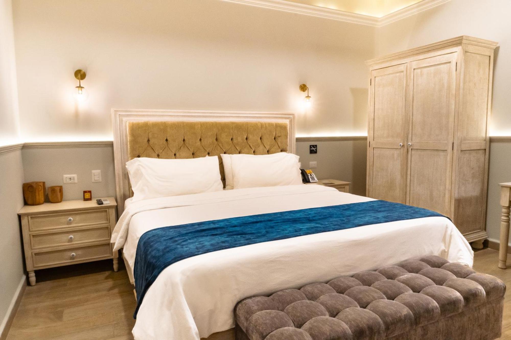 Voco Royalty Puebla Downtown By Ihg Exterior foto